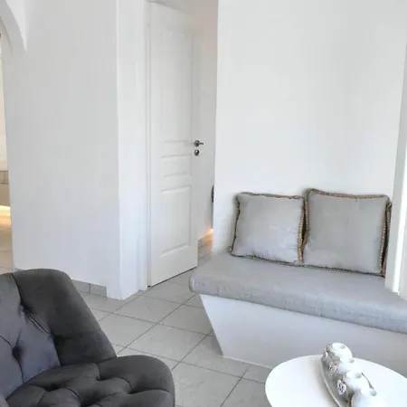 Sea View Stone House 펜션 나오우사